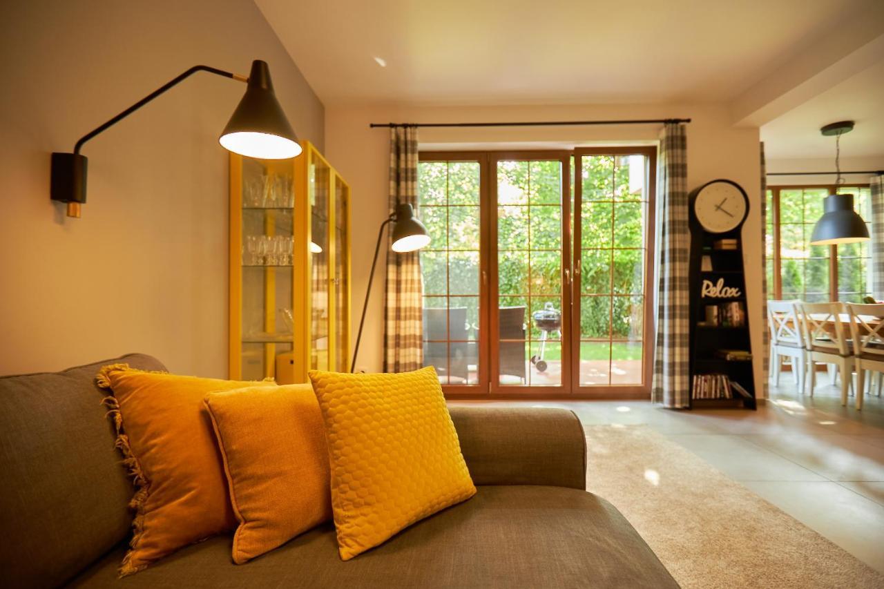 Seayou Yellow House Villa Rogowo  Eksteriør billede